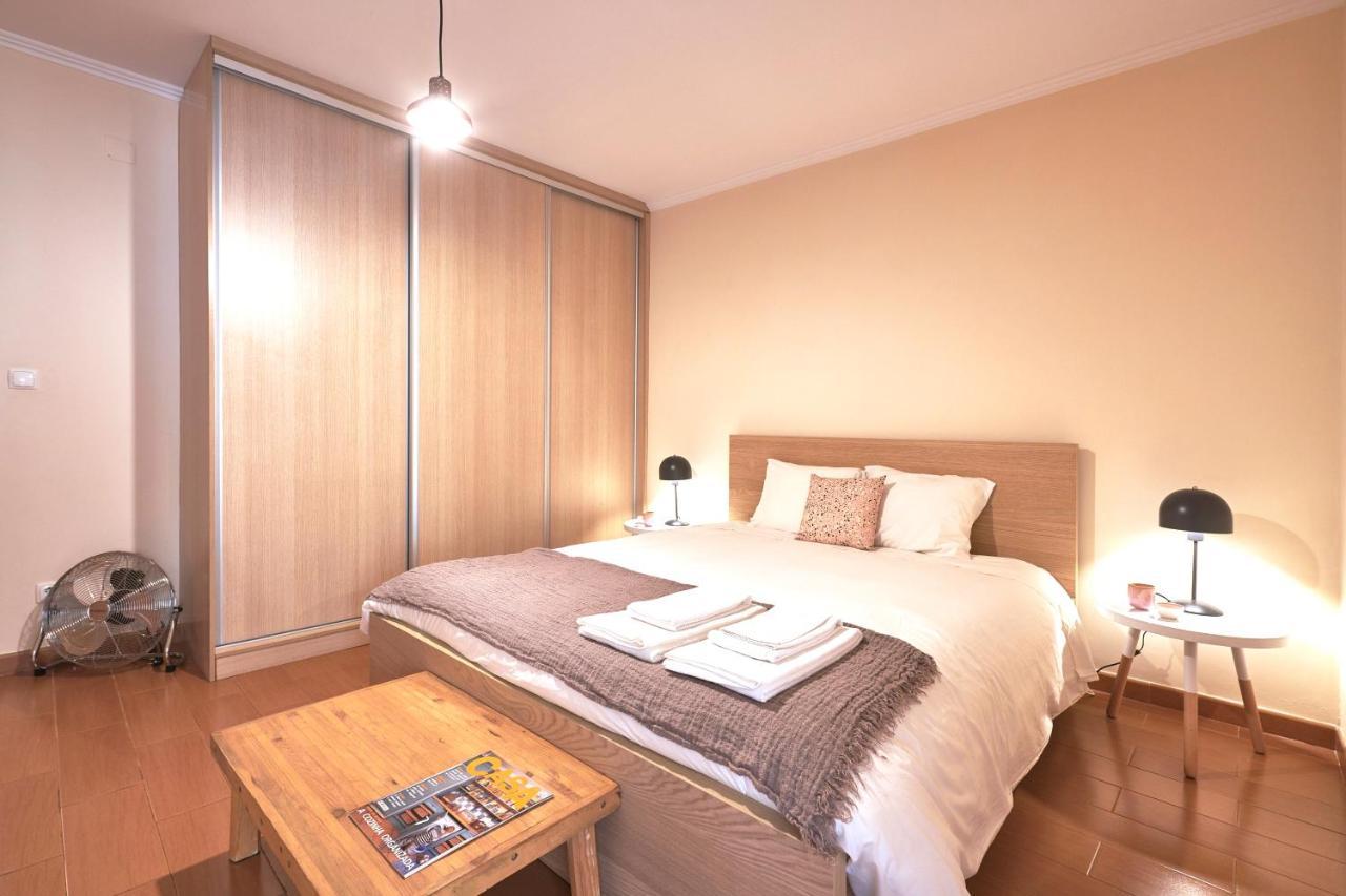 Idyllic Lisbon Apartments With Amazing Courtyard, By Timecooler מראה חיצוני תמונה