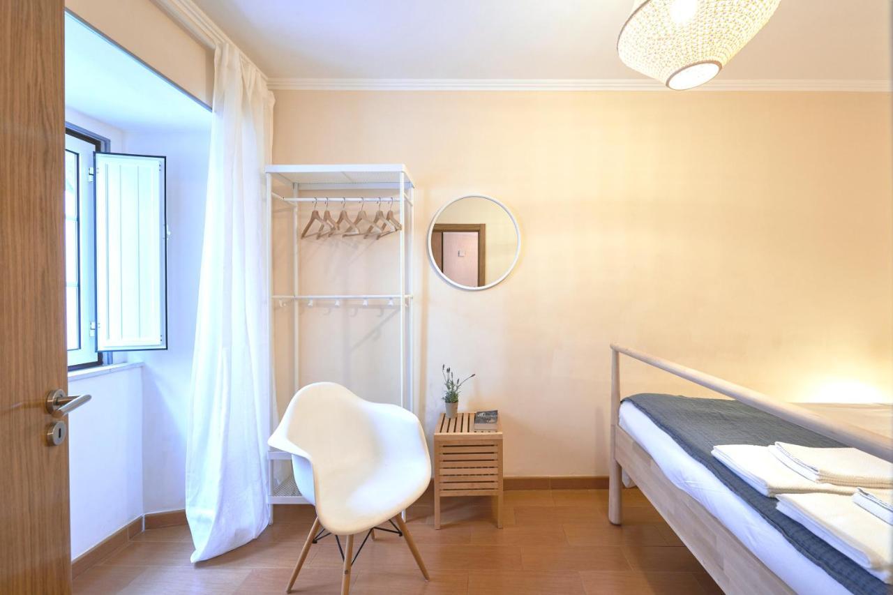 Idyllic Lisbon Apartments With Amazing Courtyard, By Timecooler מראה חיצוני תמונה